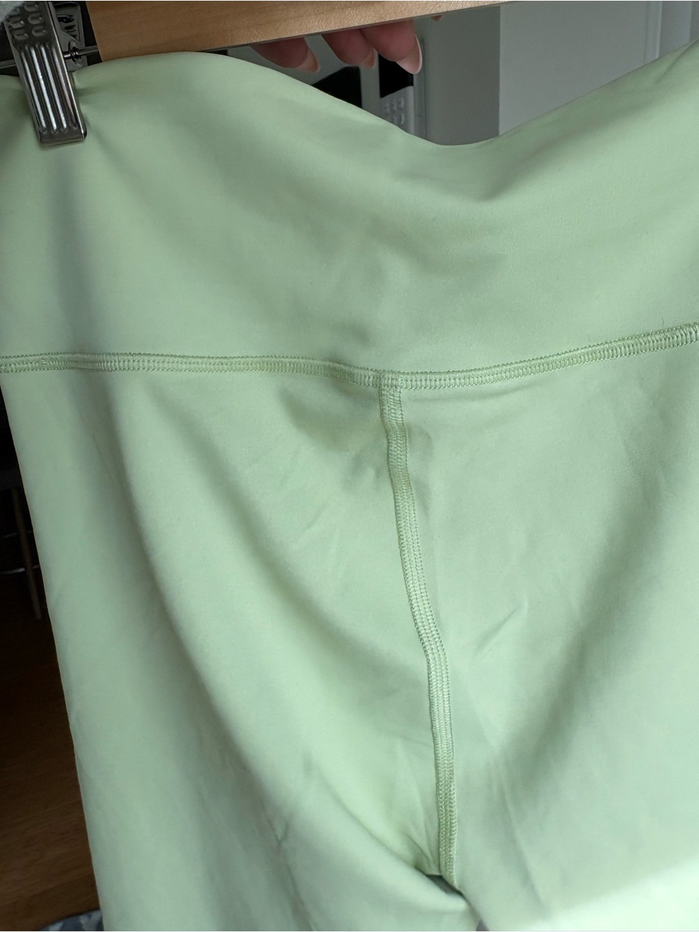 ALO Yoga 7/8 High Waist Airlift Leggings